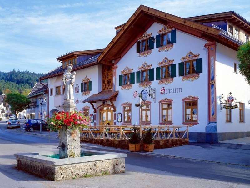 Hotel Schatten جارمش بارتنكيرشن المظهر الخارجي الصورة